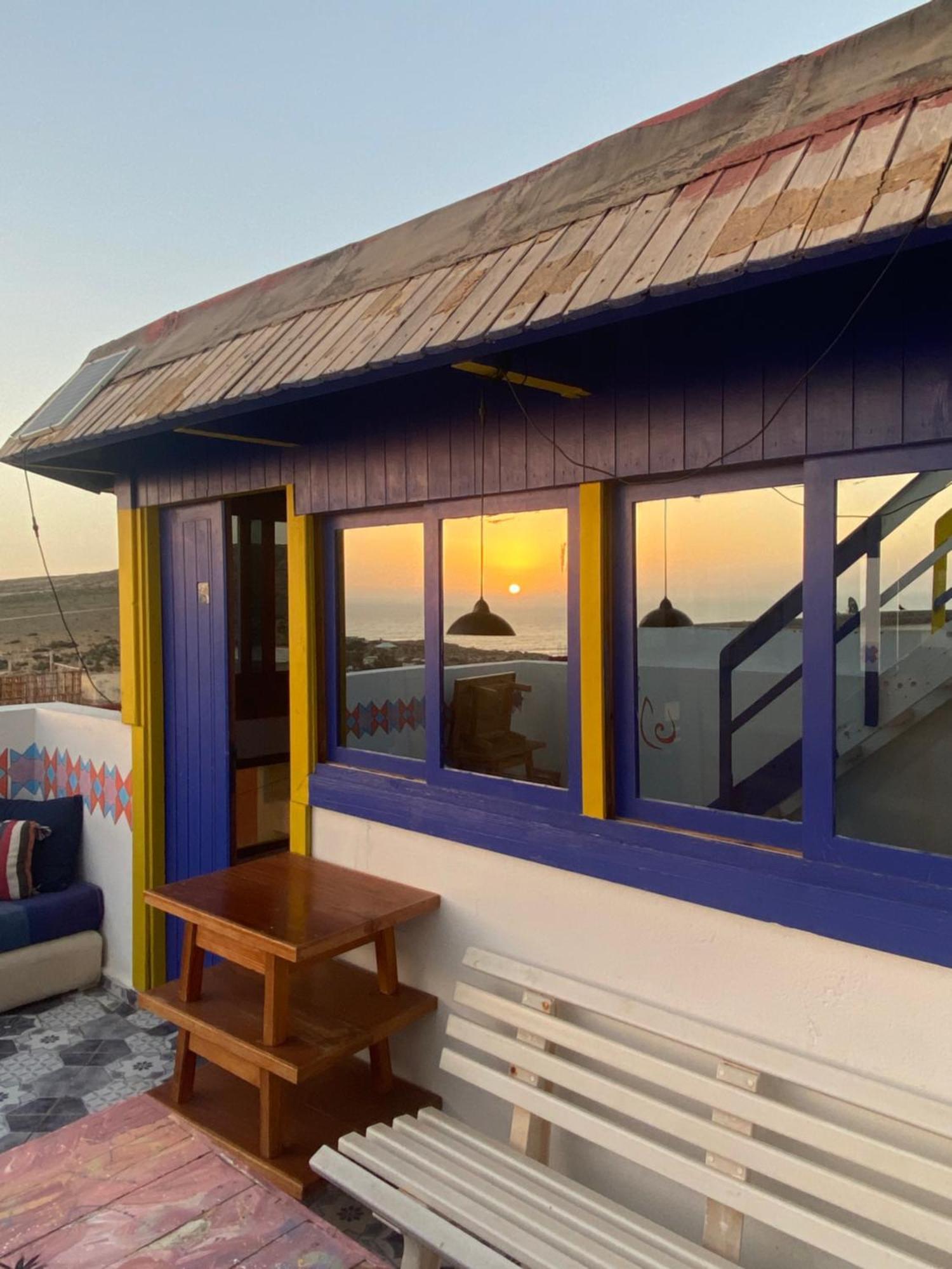 Lafamilia Surf Imsouane Hotel Bagian luar foto