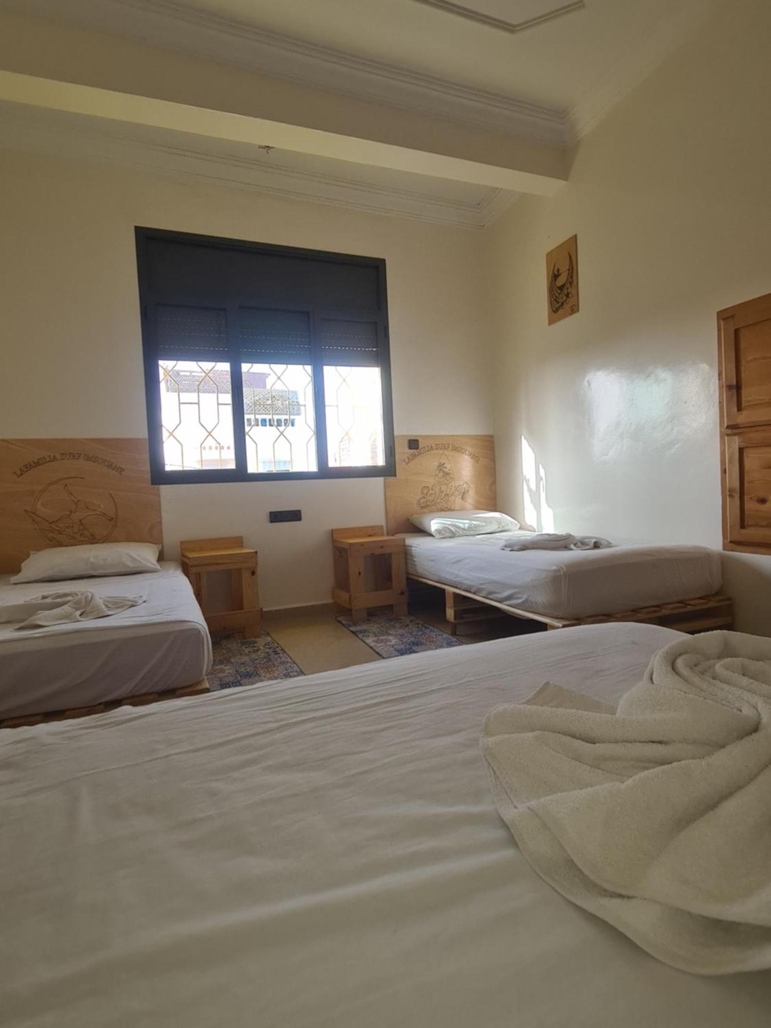 Lafamilia Surf Imsouane Hotel Bagian luar foto