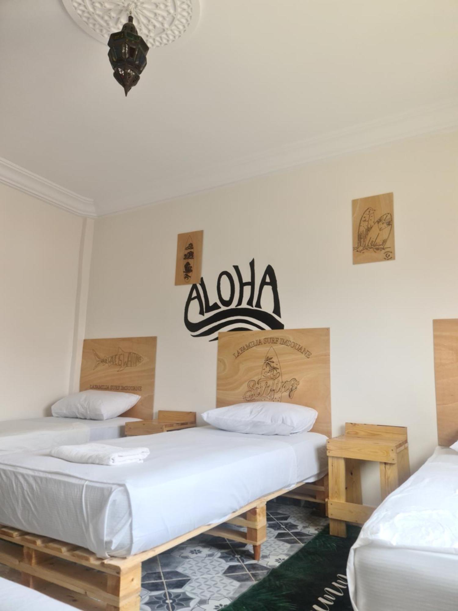 Lafamilia Surf Imsouane Hotel Bagian luar foto