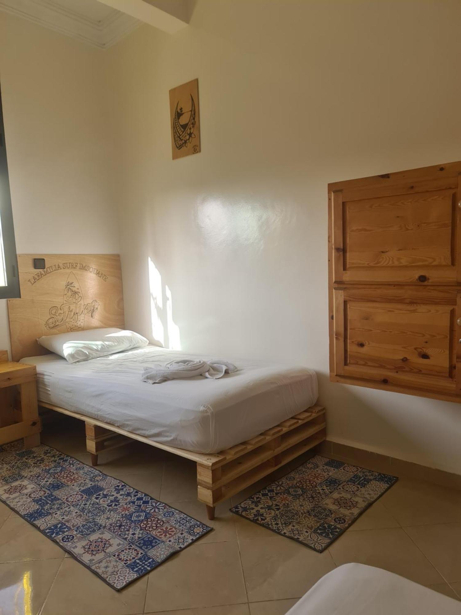 Lafamilia Surf Imsouane Hotel Bagian luar foto