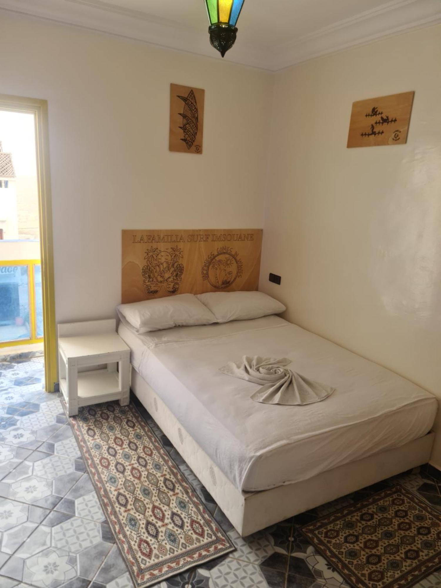 Lafamilia Surf Imsouane Hotel Bagian luar foto