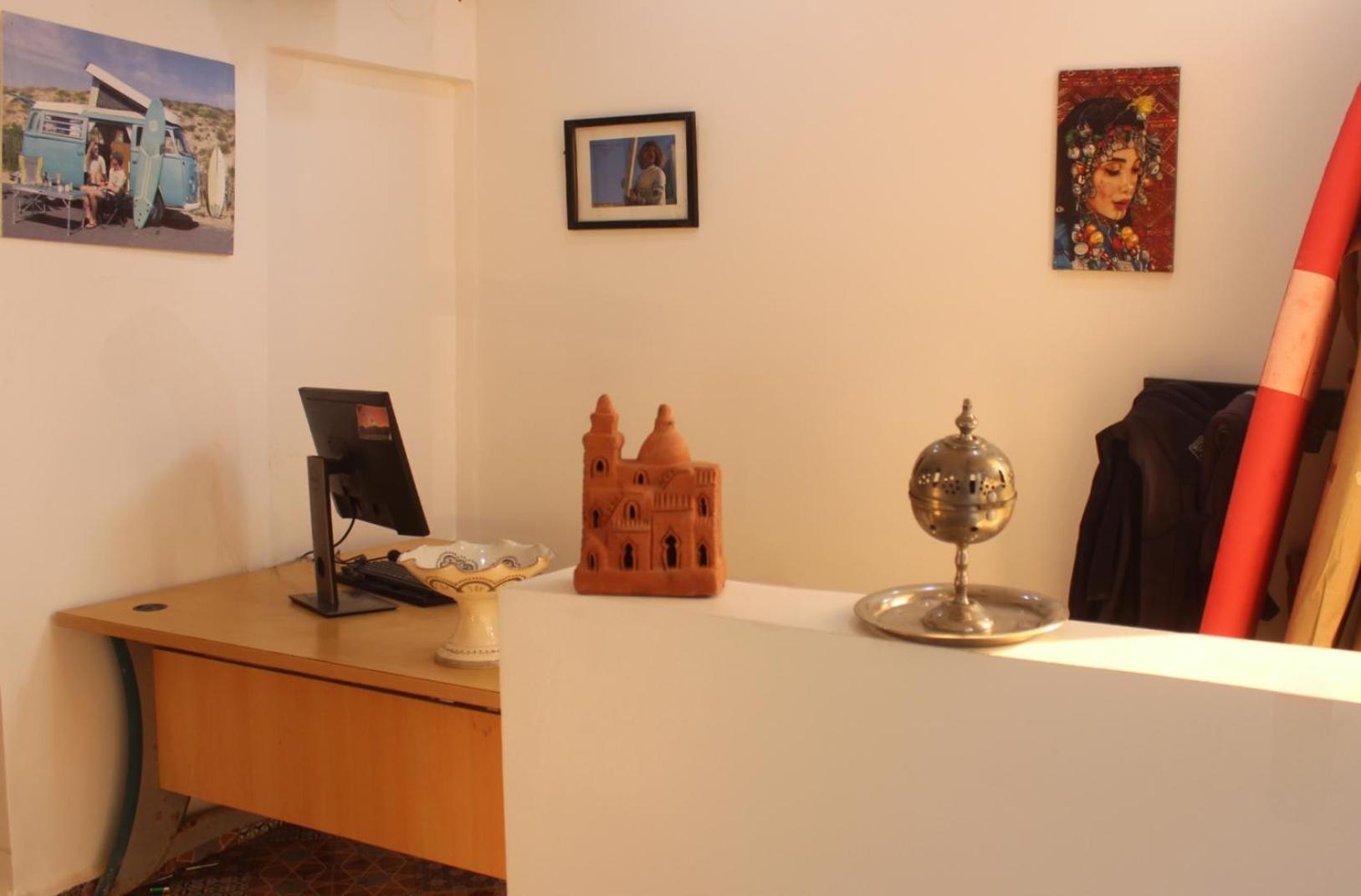 Lafamilia Surf Imsouane Hotel Bagian luar foto