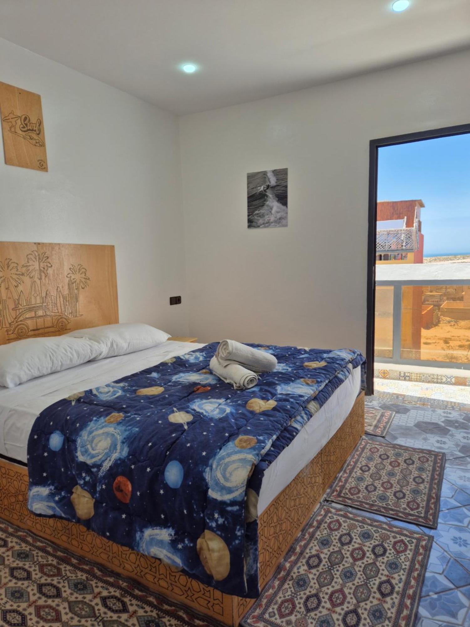 Lafamilia Surf Imsouane Hotel Bagian luar foto